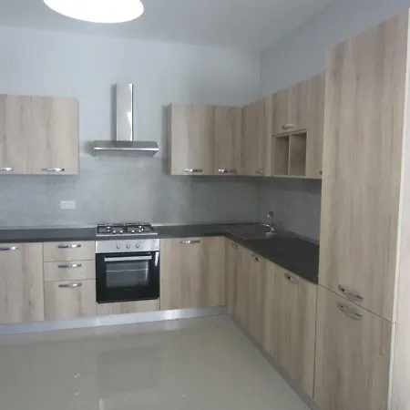 Onyx Court 4 - 4 Bedroom Lägenhet Mellieħa